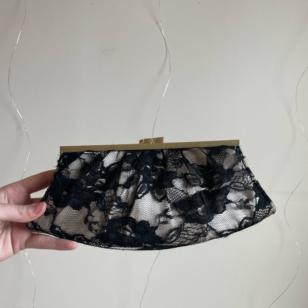 Lace Purse - Picture 2 of 4